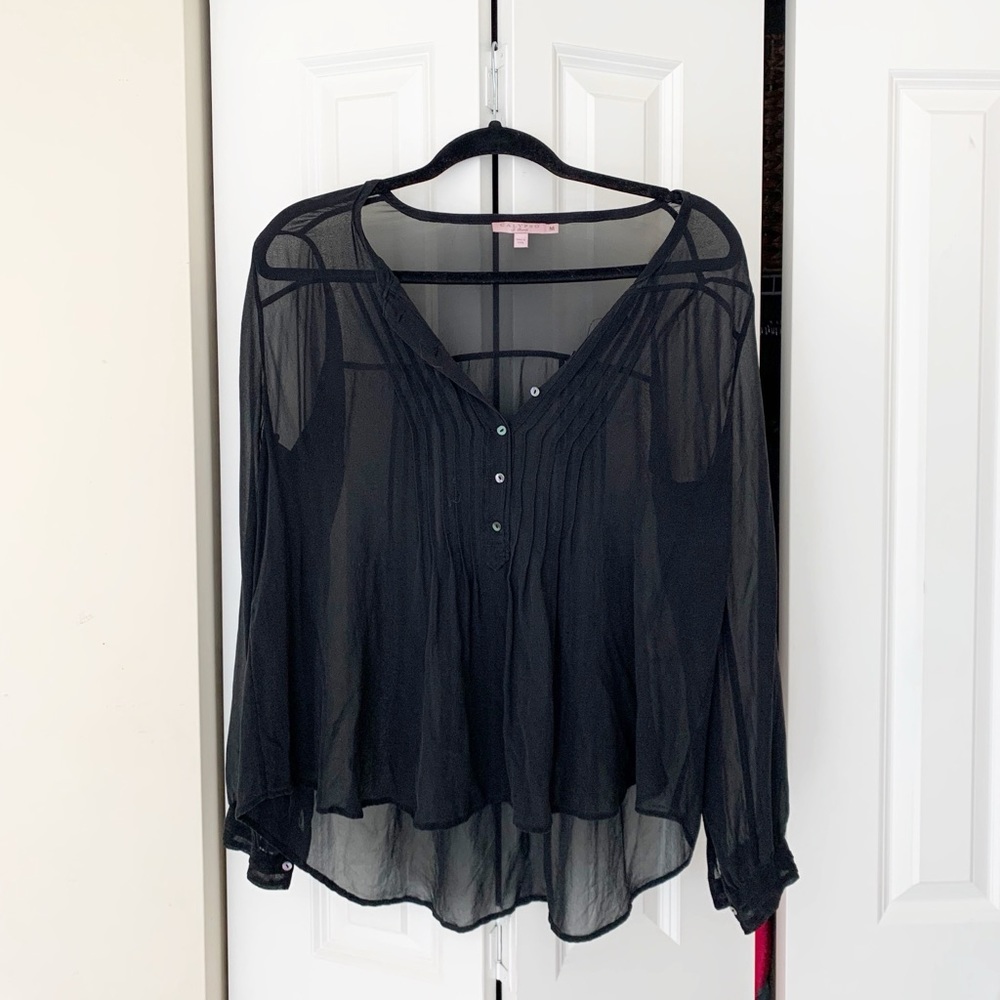 🤩 Medium Calypso St. Barth Silk Top 🤩